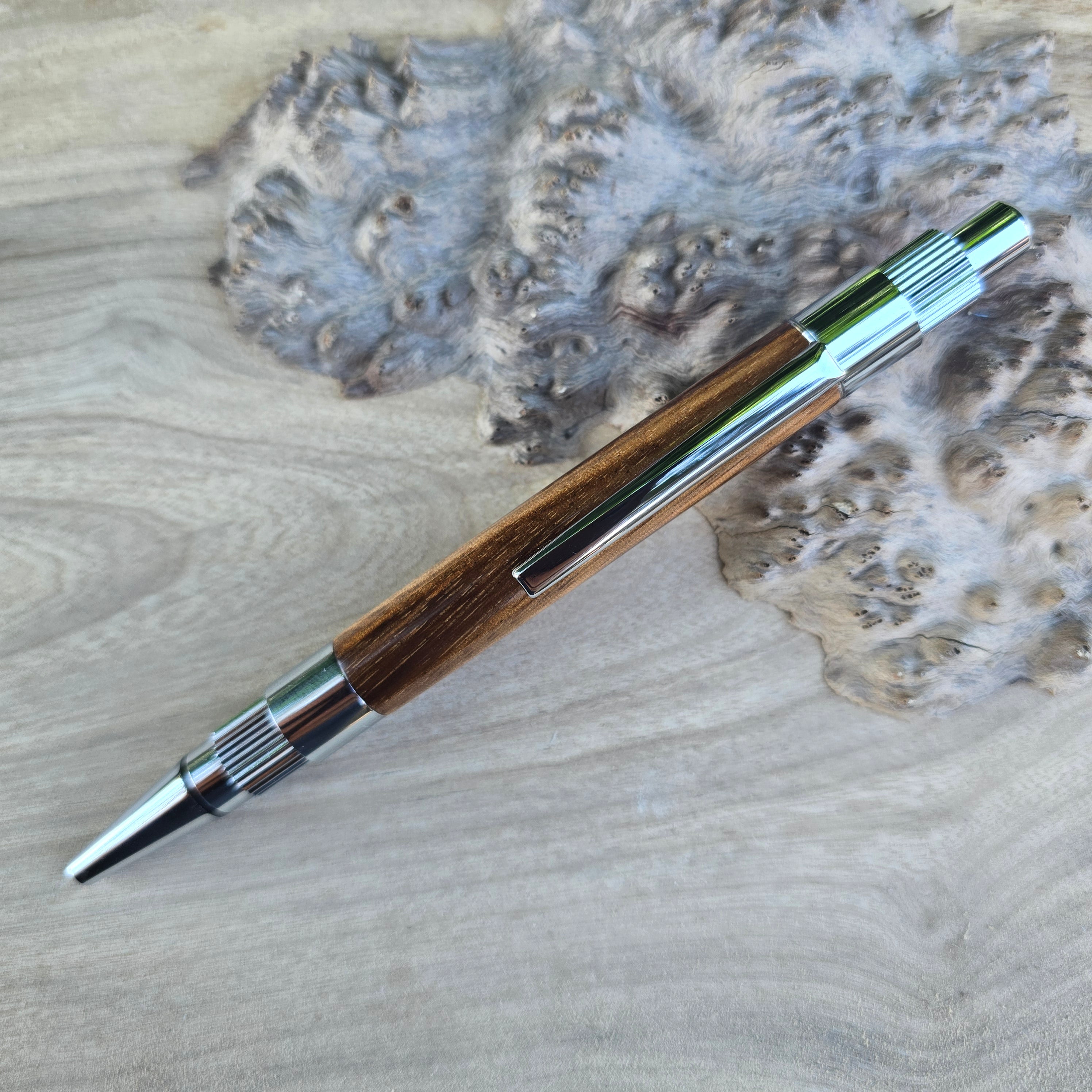 Axel Click Style Pen Kit