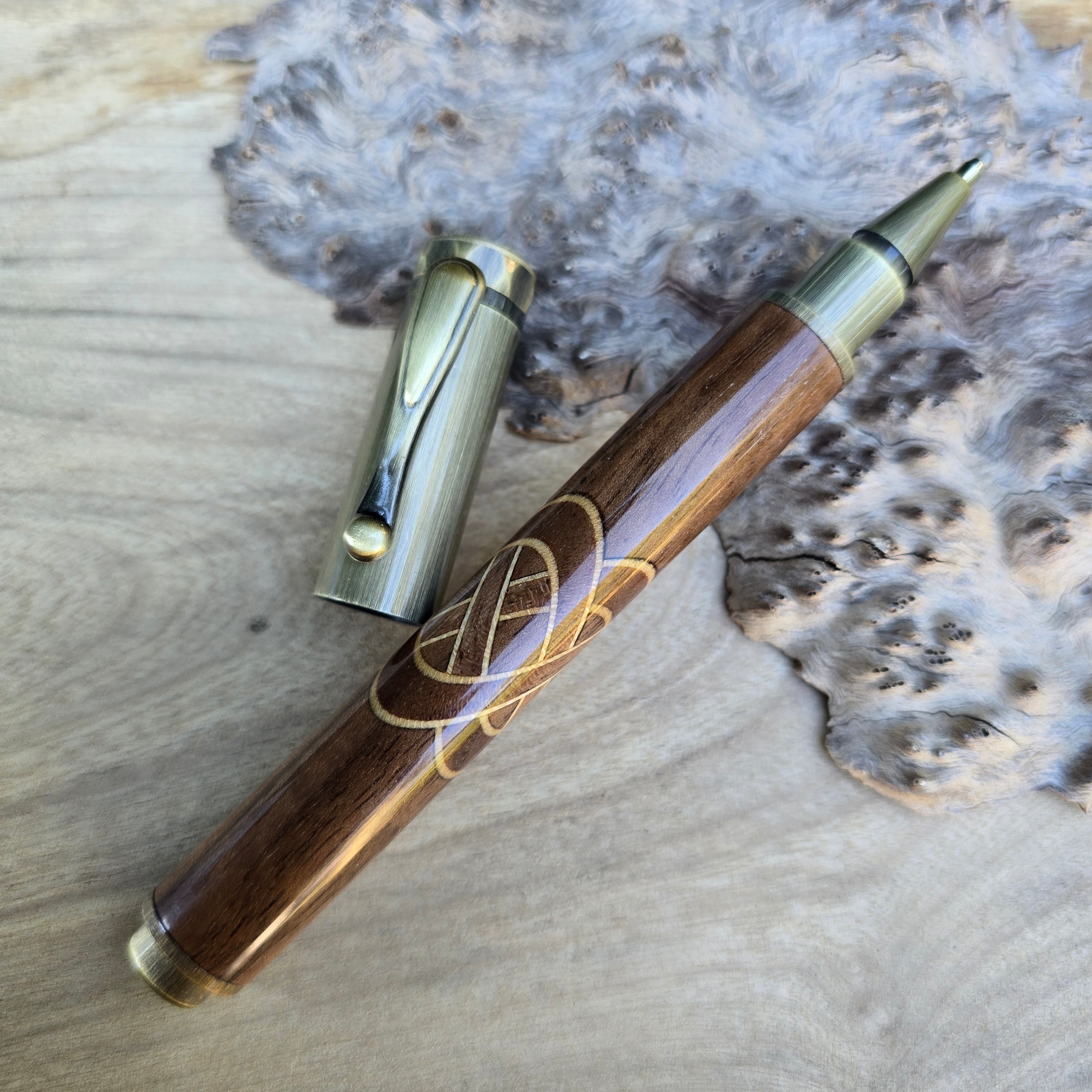 Magnetic Cap Rollerball Pen Kit